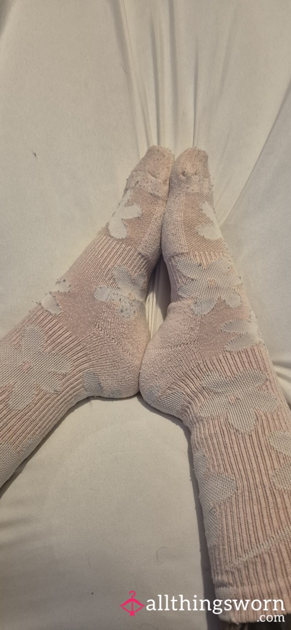 Cute Pink Nike's🌸