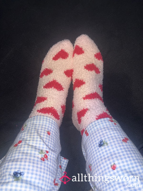 Cute Pretty Pink Fluffy Socks With Love Hearts
