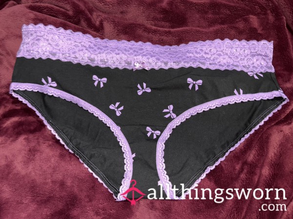 ~CUTE PURPLE & BLACK BOW PRINT COTTON LACE TRIM CHEEKY PANTY~