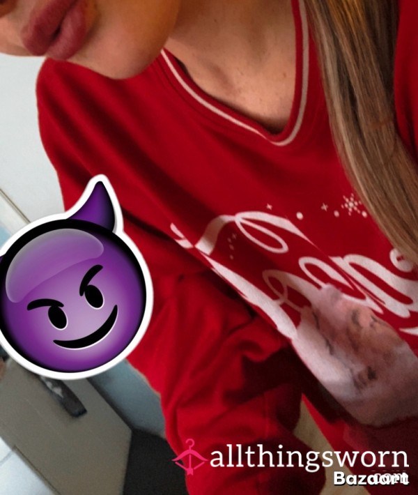 Cute, Shy Garden Girl Taking Hits From Dirty Bong 🤎💨🔥