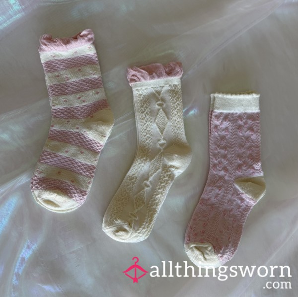 (´͈  ᵕ `͈ ) Pastel Kawaii Socks  ♡