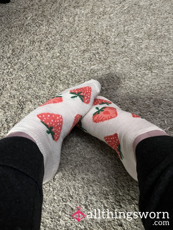 Cute Strawberry Socks