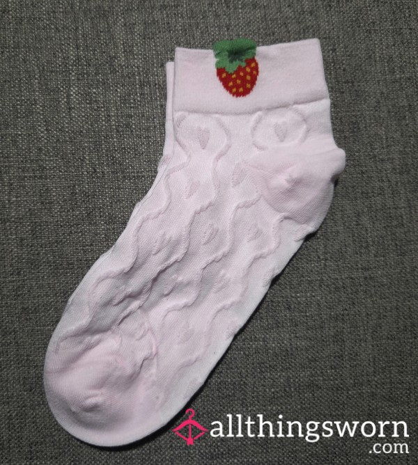 Cute Strawberry Socks 🍓