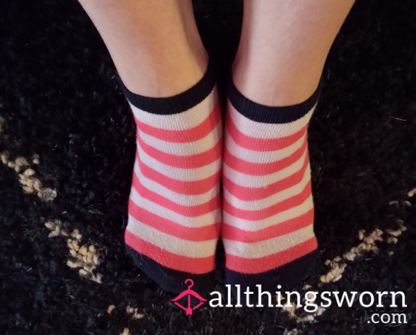 Cute Socks Photos🤭