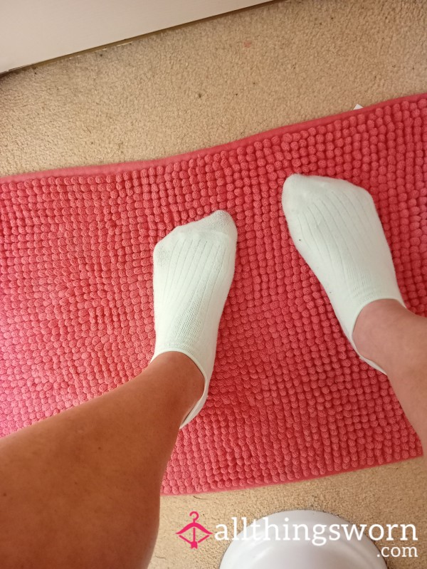 Cute Sweaty 🧦