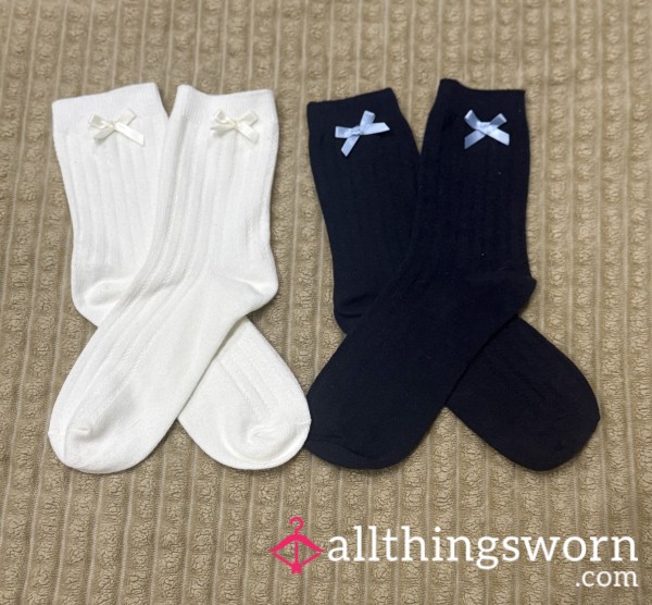 Cute, Tall Socks With A Little Bow 🥰 4-Day Wear + Shipping $30