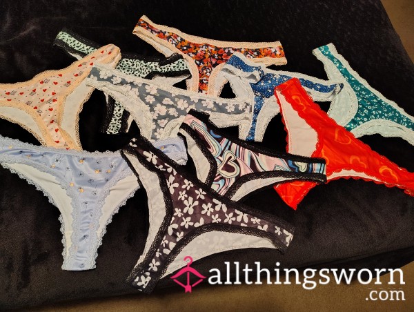 Cute Thongs 😍