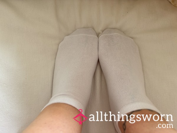 Cute White Cotton Socks