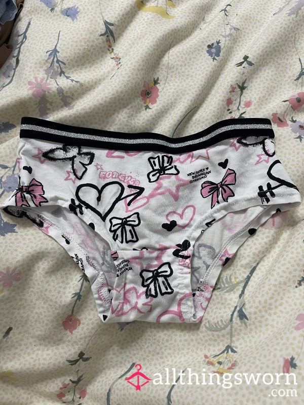 Cute White Pattern Full Back Panties