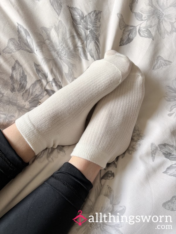 Cute White Ribbed Ankle Socks Worn 6 Hour Retail Shift And Longer