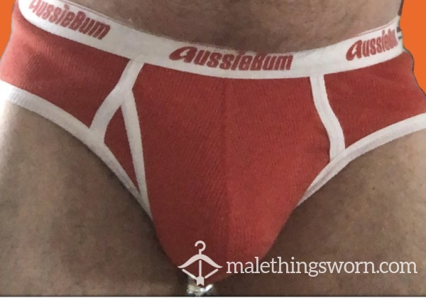 Daddy’s Bulging Aussieb*m Briefs