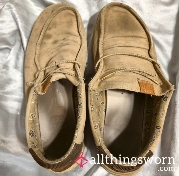 Daddys Size 10 Hey Dudes & Size 11 Crocs