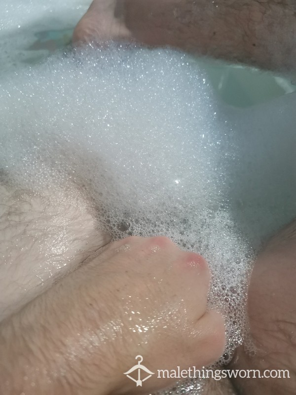 Daddy's Soft C*ck Bath P**