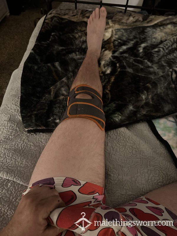 Daddy’s Sweaty Knee Brace
