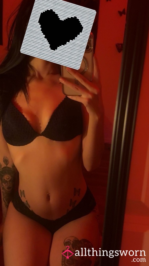 Daily Greetings From Your New GF - 1 Mo.