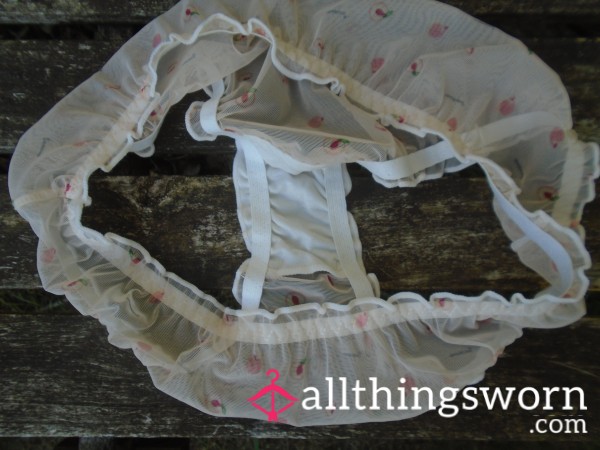 🫥Dainty And Sheer, Such Pretty Panties😏🫥