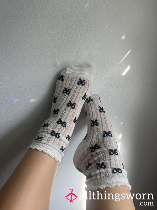 Dainty Little Lace Socks