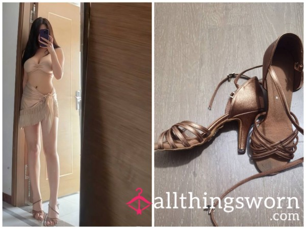 Dance Shoes Of A Chinese Flight Attendant