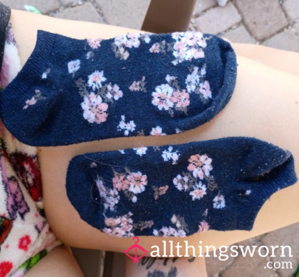 Ethereals Pretty Little Ankle Socks