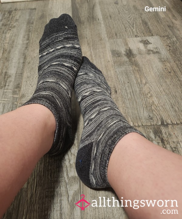 Dark Gray Pattern Socks
