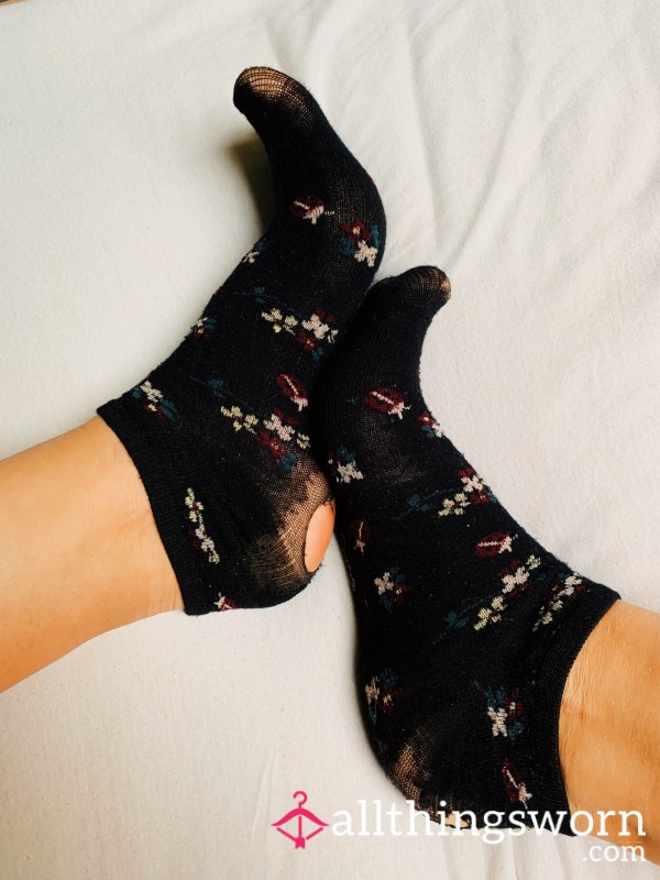 Dark Hours - Worn Girly Ankle Socks With Holes - Now Yours 🎁Shipping Included!