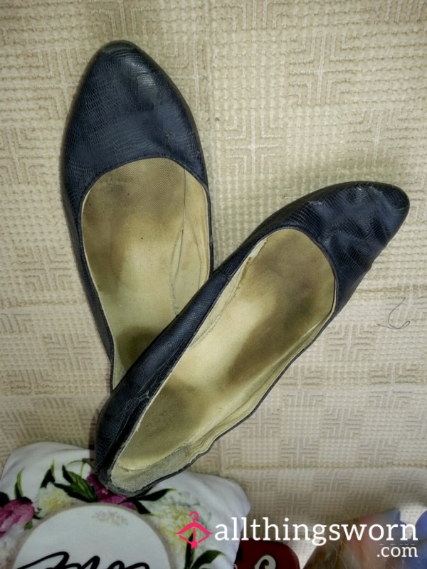 Dark Navy Blue Lizard Skin Flats