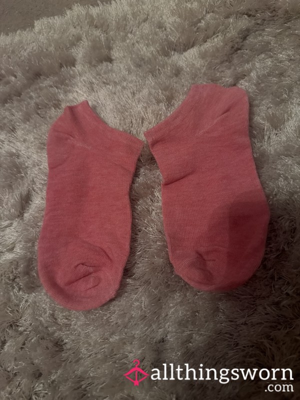 Dark Pink Ankle Socks