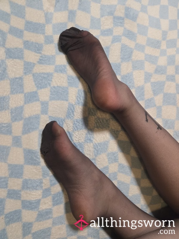 Dark Sheer Pantyhose