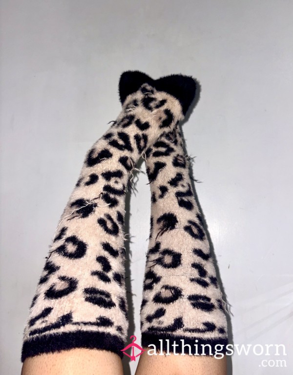 Day Off Today.. Will Be Lounging Around And Cleaning In These Cosy Soft Leopard Print Long Socks Allll Day!!