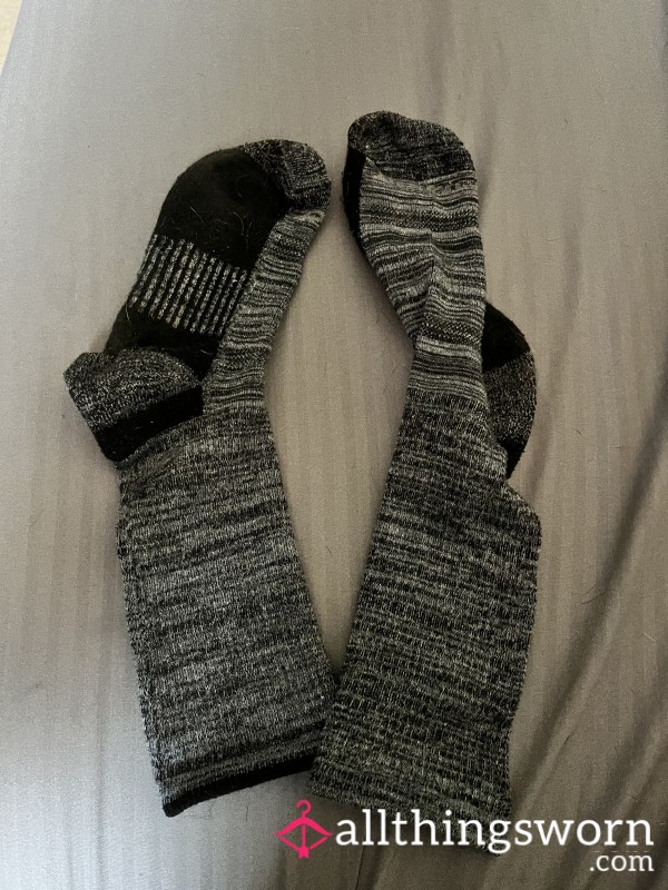 Day Old Boot Worn Long Black/grey Socks