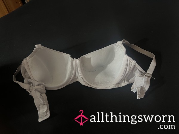 DD Bra , White Used Condition