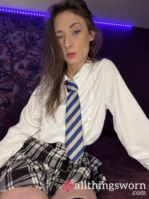 DdLg Naughty School Girl Show Pantie