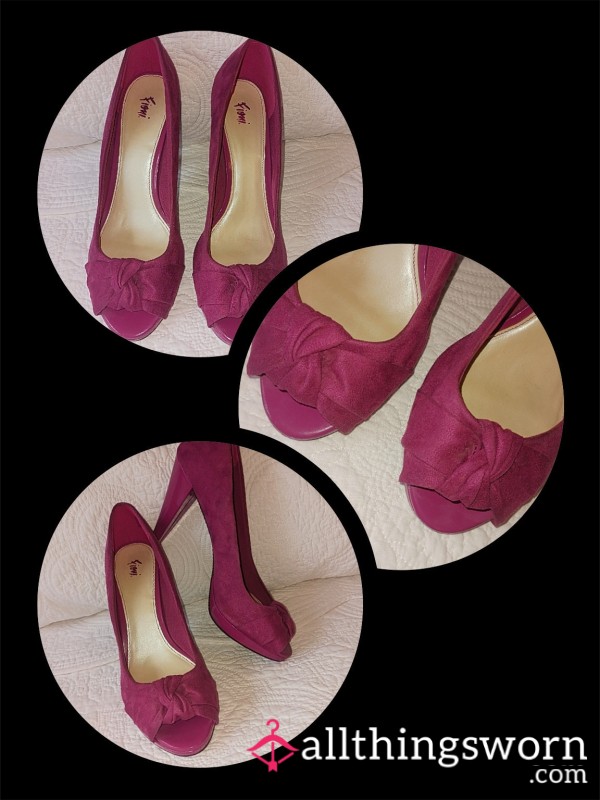 Deep Purple Size 12W P**p Toe Sueded Pumps With Bow Accent