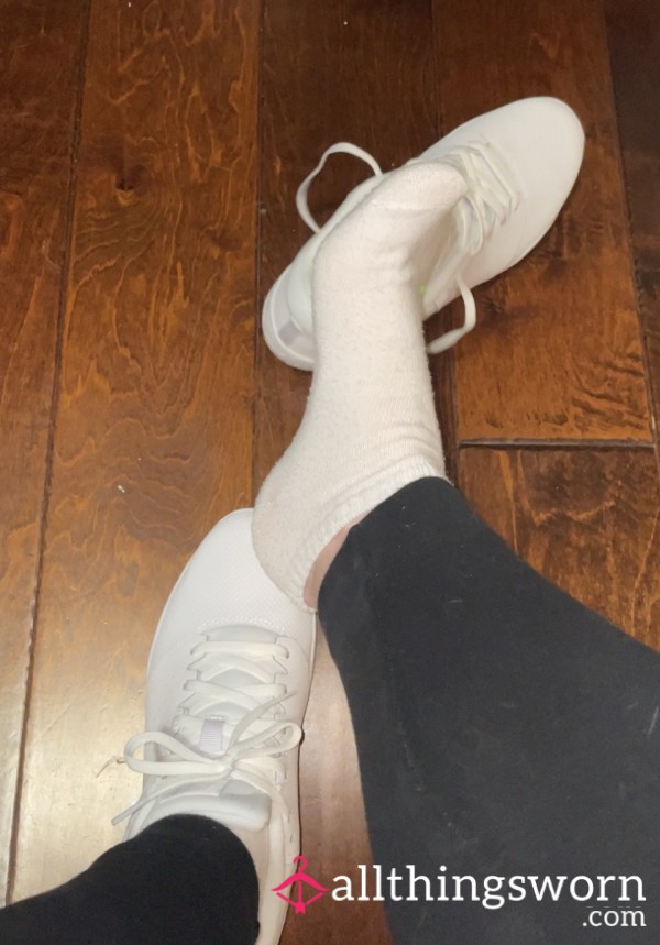 Degrading Cheer Shoe Dangle