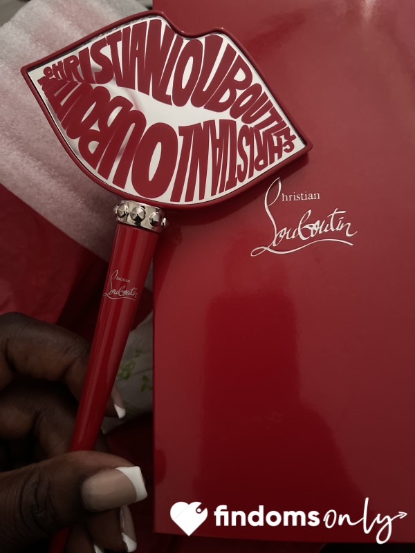 💄 Designer Lip Mirror – Louboutin Luxury For My Little Sissies 💋