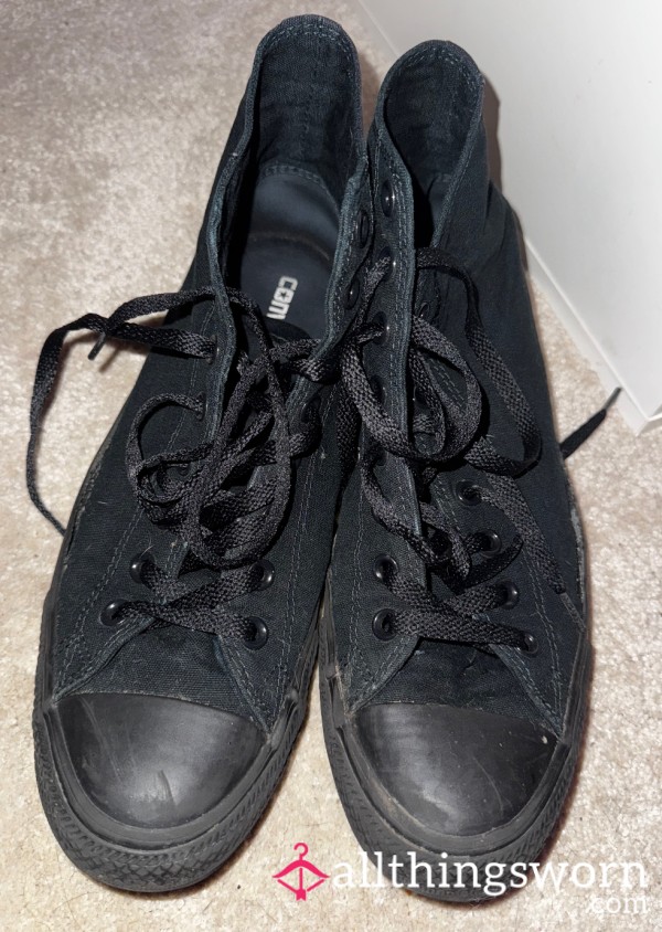 Destroyed Black Converse Sweaty, Dirty, Fully Worn (Size UK9)