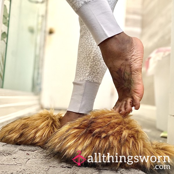 Destroyed Faux Fur Slippers