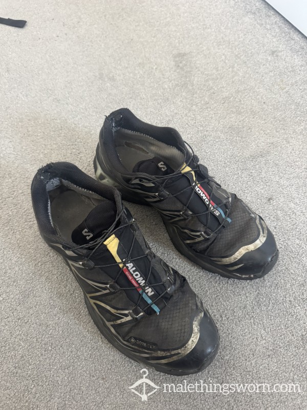 Destroyed Smelly Men’s Salomons