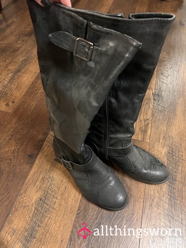 Destroyed Vintage Black Boots