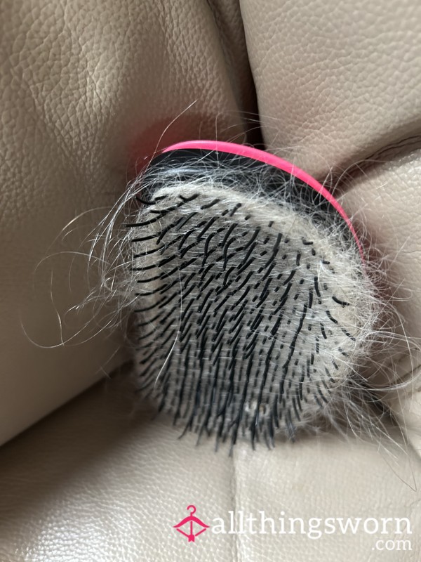 Detangler With My Lovely Blonde Hair