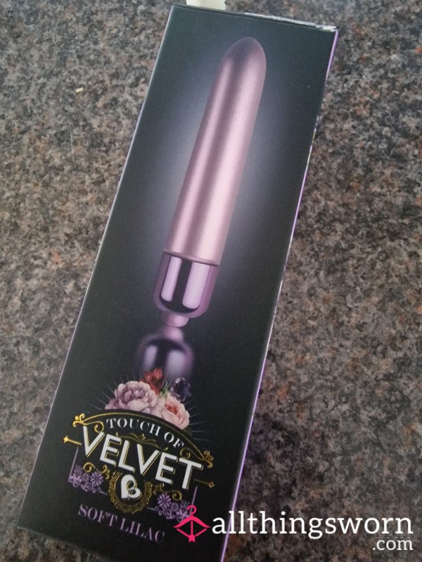 Who Wants To Be A Babe And Pay For My New Bullet.  A Girl Has Needs 😍