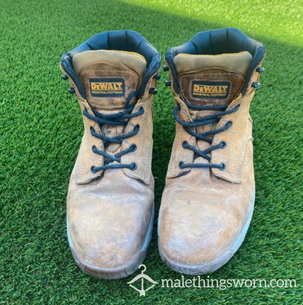 Dewalt “Tradie” Boots