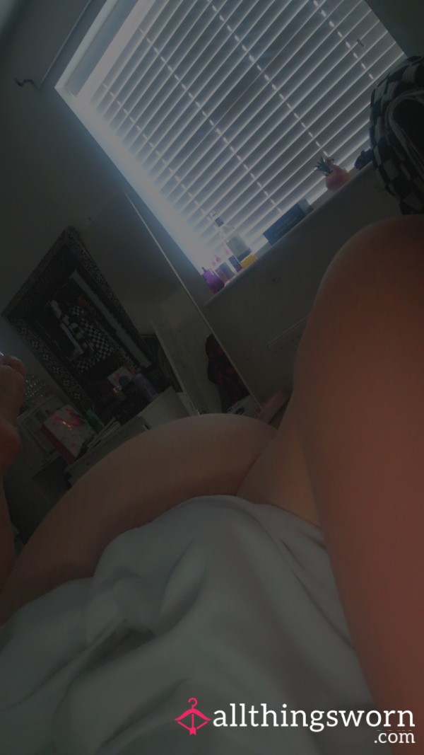 D*ck Ratings + Cheeky Selfie