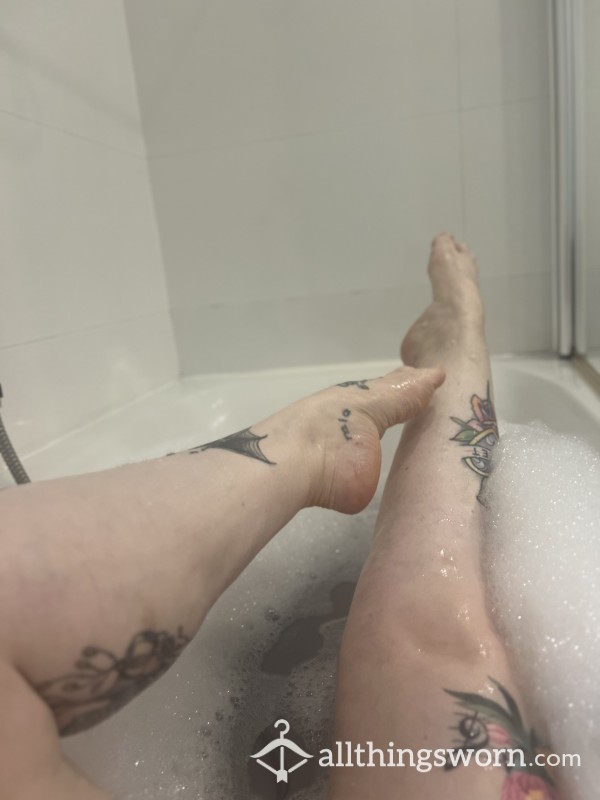 Did You Know About My Incredible Arches?! 🖤PHOTO SETS AVAILABLE 🖤