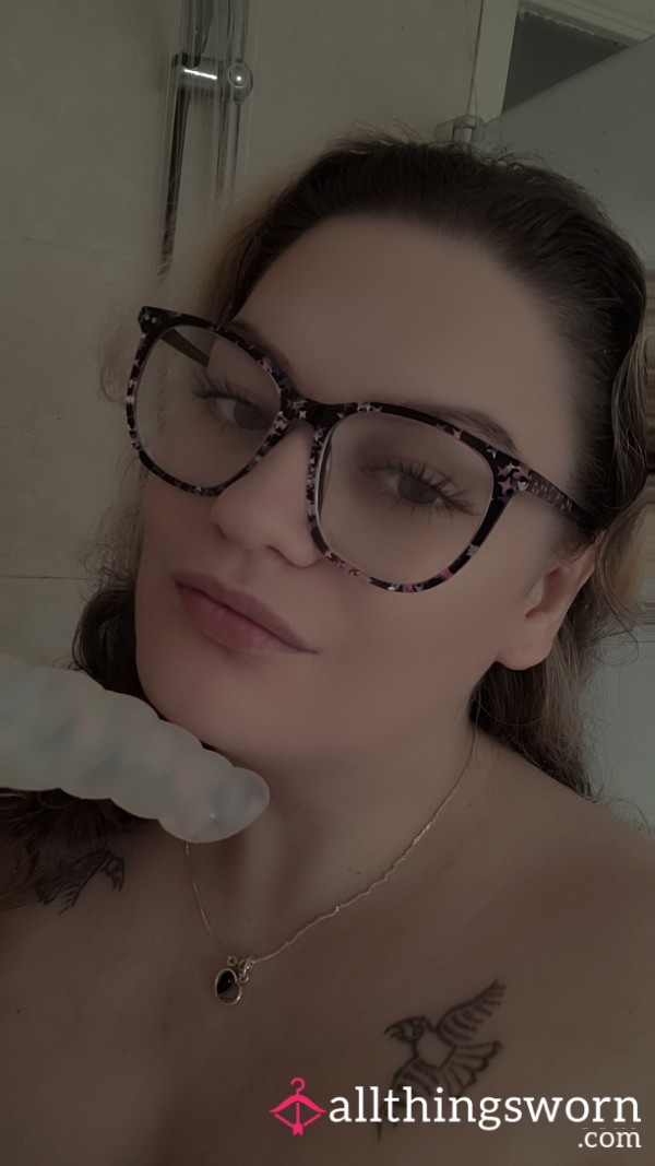 Di**o F**king In The Shower