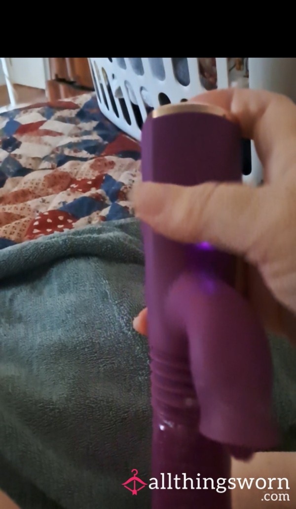 Di**o Play Till Orgasm