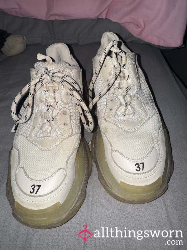 Dirty Balenciags
