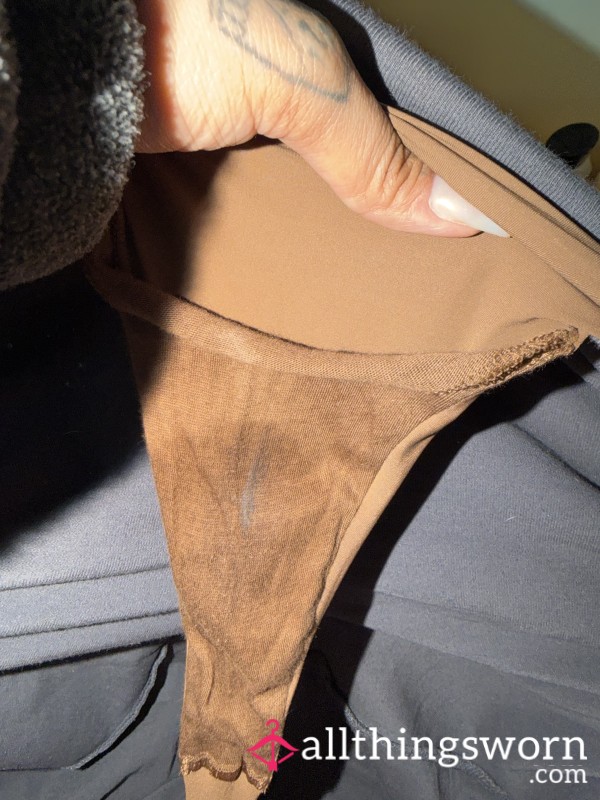 Dirty Basket Thongs