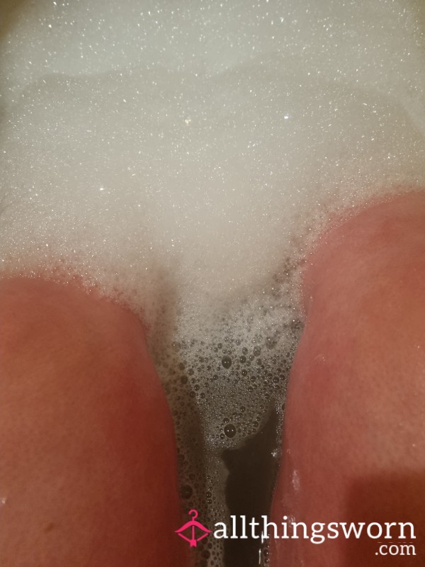 Dirty Bathwater From 2 Hour Bath Reading A Decent Book... Maybe A Little Play While I'm There 🛁