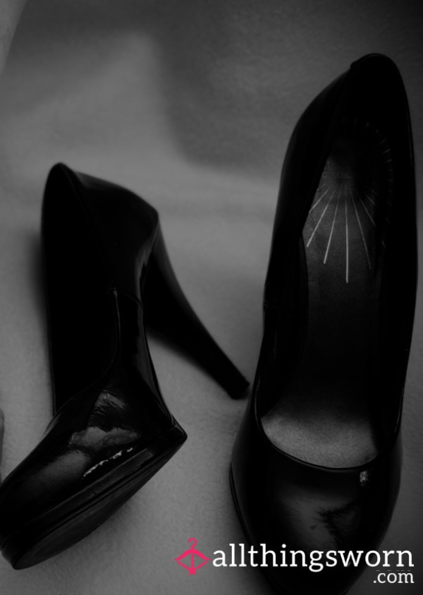 Dirty B**ches  Hard Working Feet - Soles